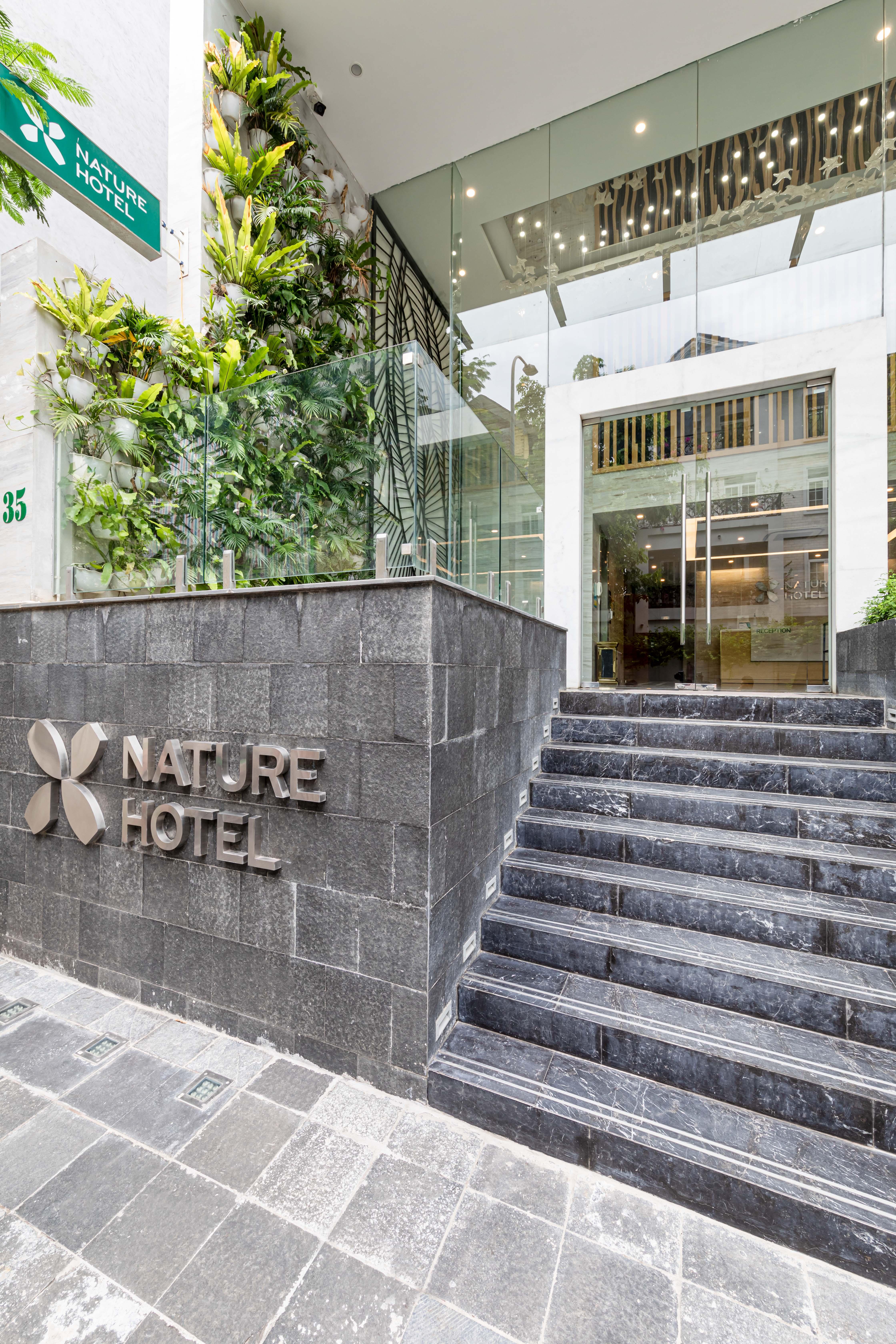 22Land Classic Suites Hanoi Exteriör bild